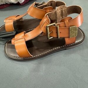 Time and Tru brown sandals NWT